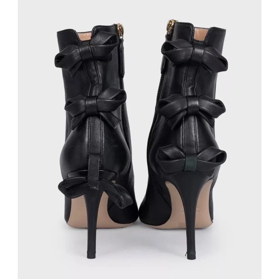 Valentino Black Leather Bow Ankle Boots Stiletto EU 40 Pre-owned Black Leather Good - Model View
