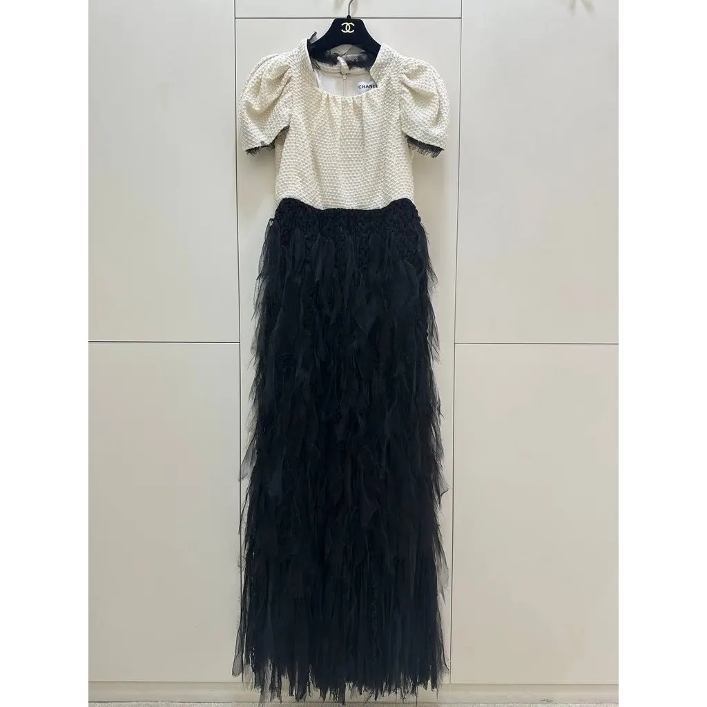 Chanel Stunning Chanel 11A Black & Ivory Feather Maxi Dress Sz.38 Pre-owned White Lace Good - Back View