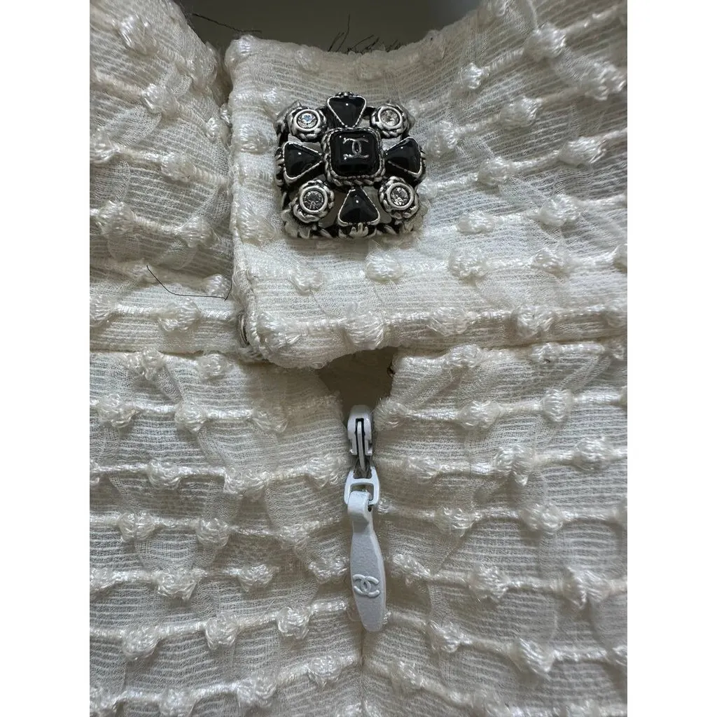 Chanel Stunning Chanel 11A Black & Ivory Feather Maxi Dress Sz.38 Pre-owned White Lace Good - Box View