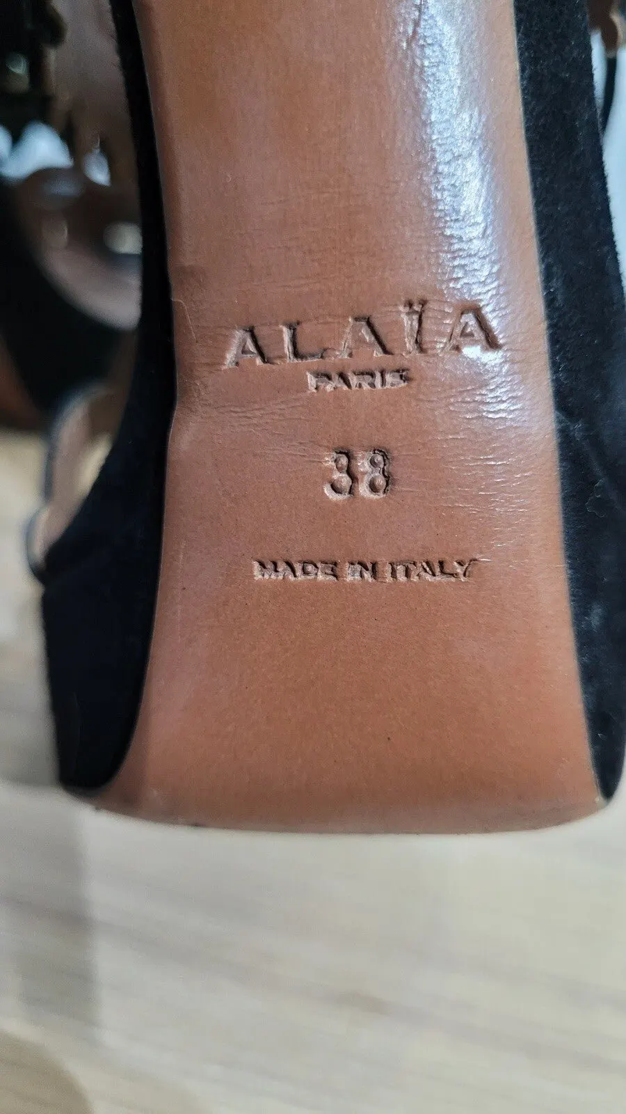Alaïa Black Laser Cut Leather Suede Studs Platform Heels Sandals sz.38 Pre-Owned Black Leather Good - Inside View