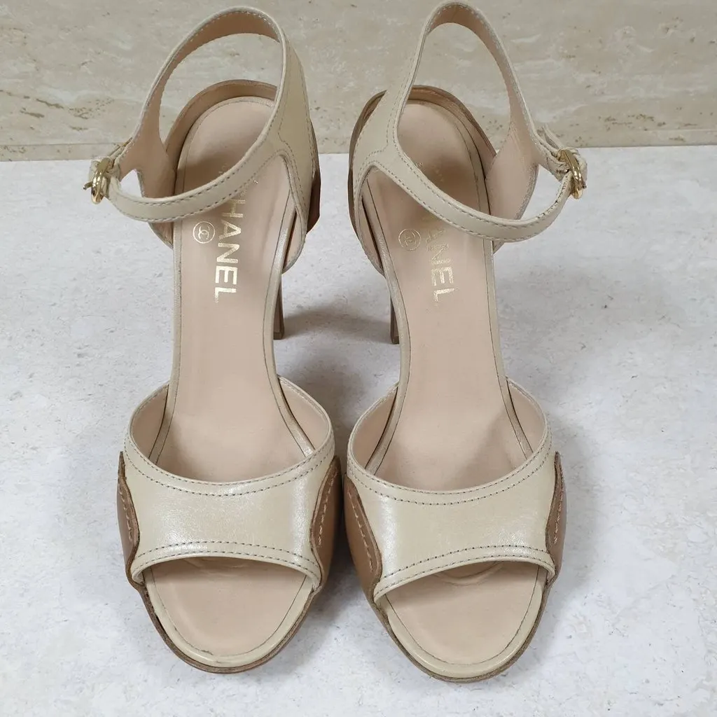 Chanel Chanel Beige Brown Slingback Sandal sz.40 Pre-Owned Brown Good - Back View
