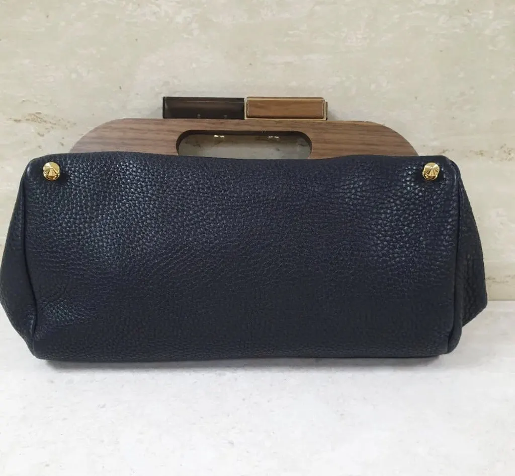 Fendi Black Leather Walnut Wood Handle Clutch Bag Pre-Owned Black Leather Good - Inside View