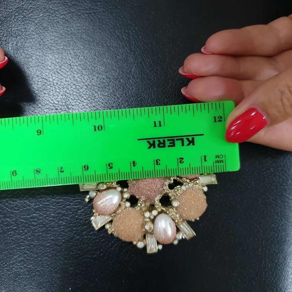 Chanel 12P Artificial pearl Brooch Pre-Owned Orange Good - Inside View