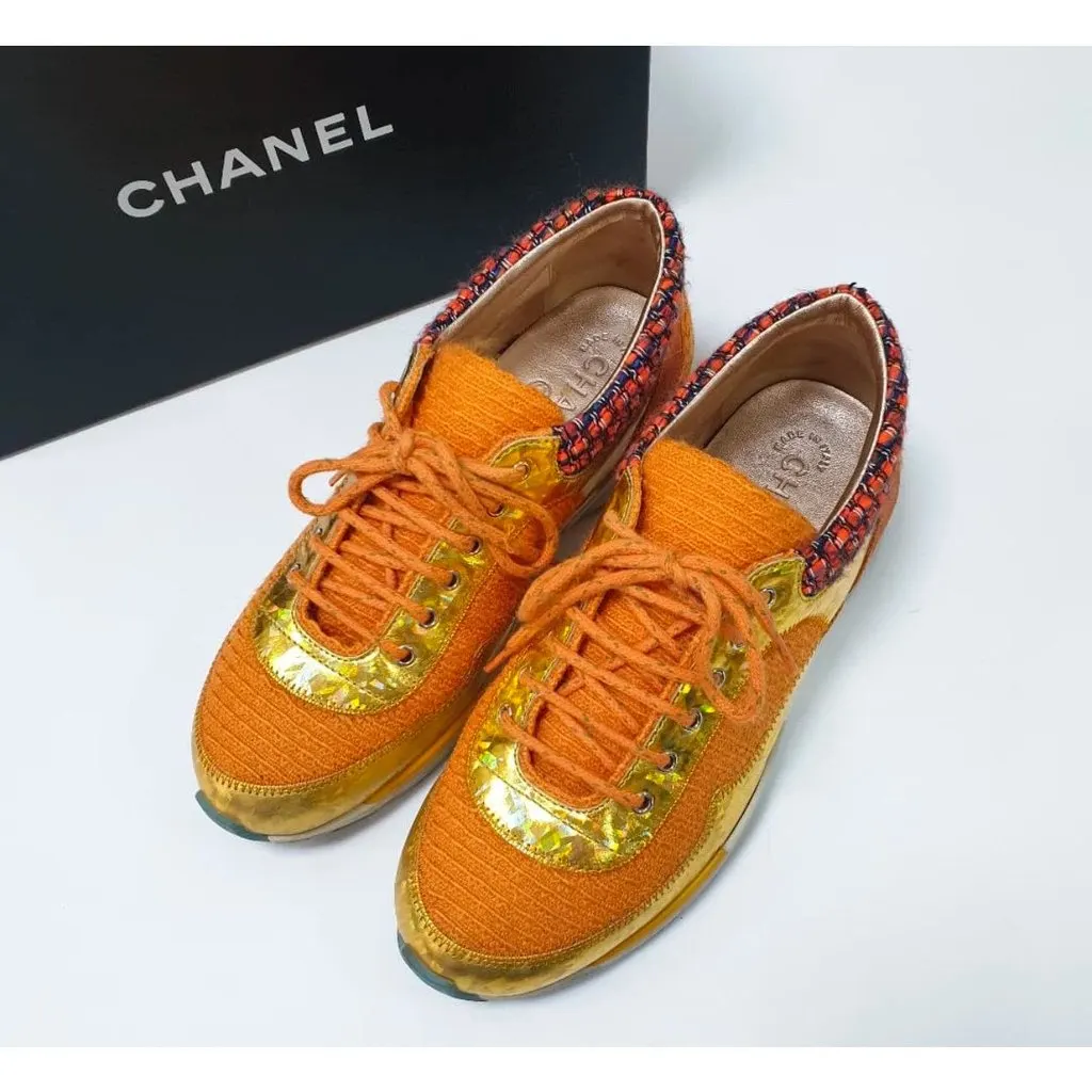 Chanel orange & gold 14K SUPERMARKET TWEED Sneakers pre-owned Orange Tweed Good - Back View
