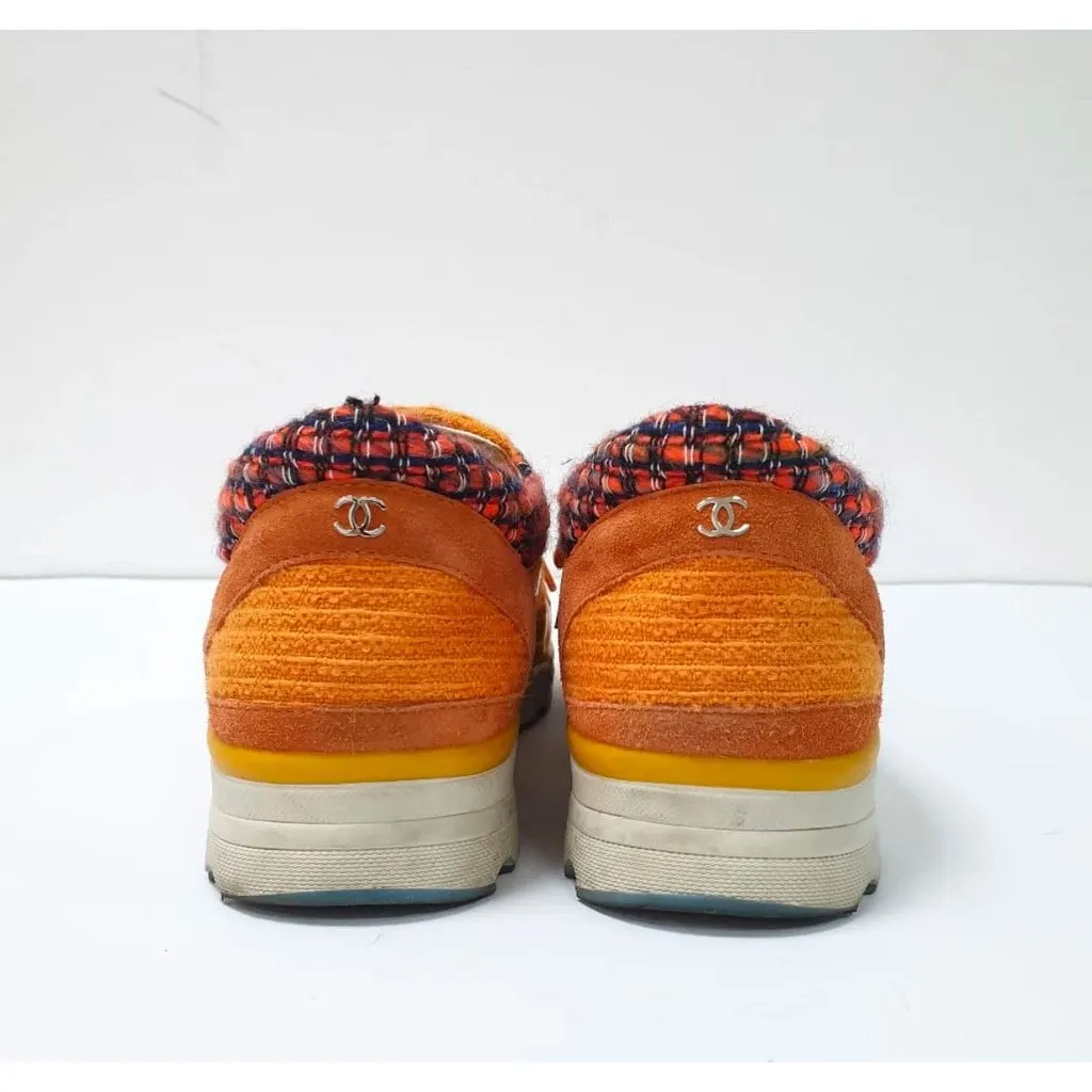 Chanel orange & gold 14K SUPERMARKET TWEED Sneakers pre-owned Orange Tweed Good - Model View