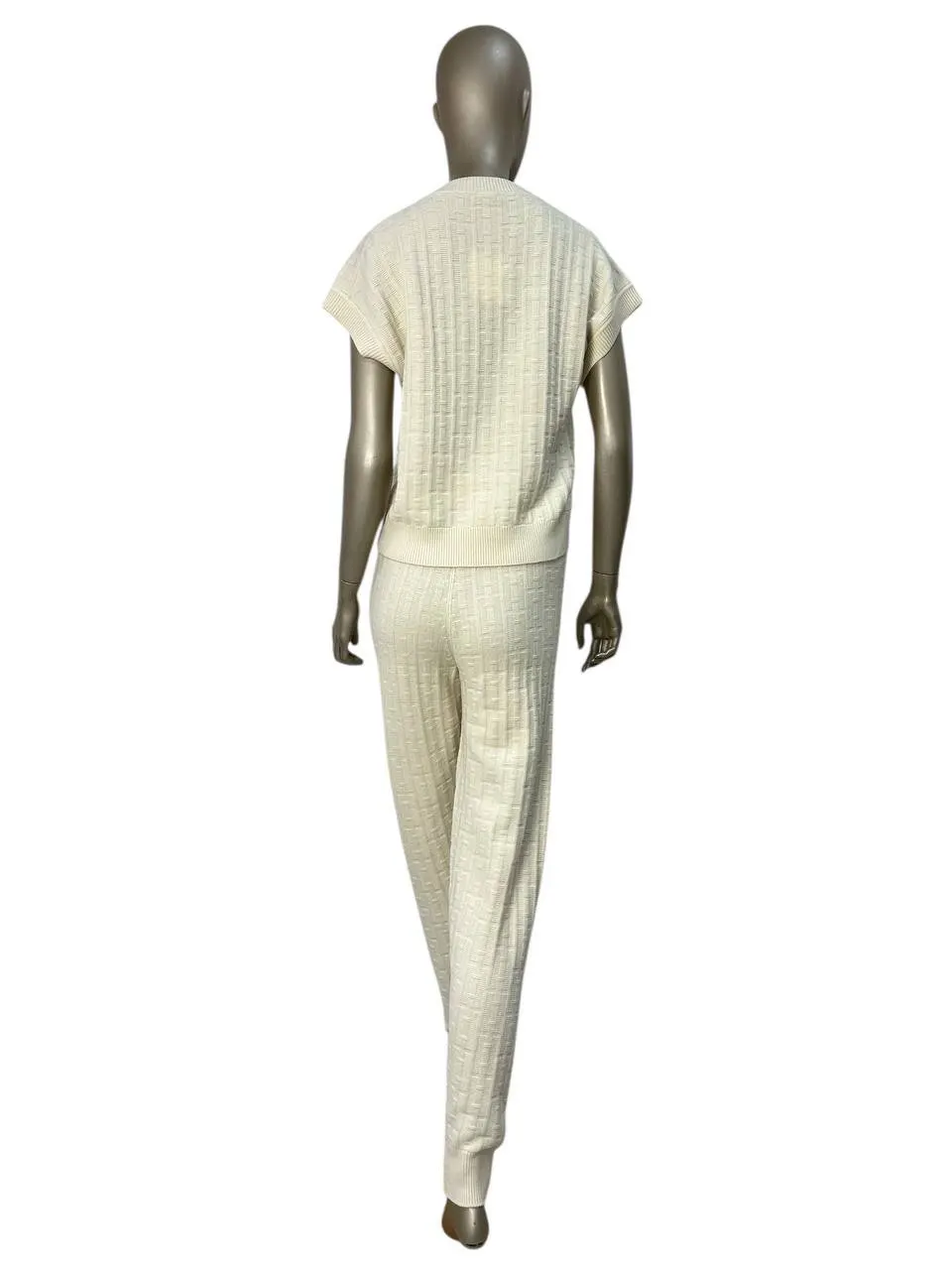 Hermès Wool knitted set with short sleeves White Wool Good - Back View
