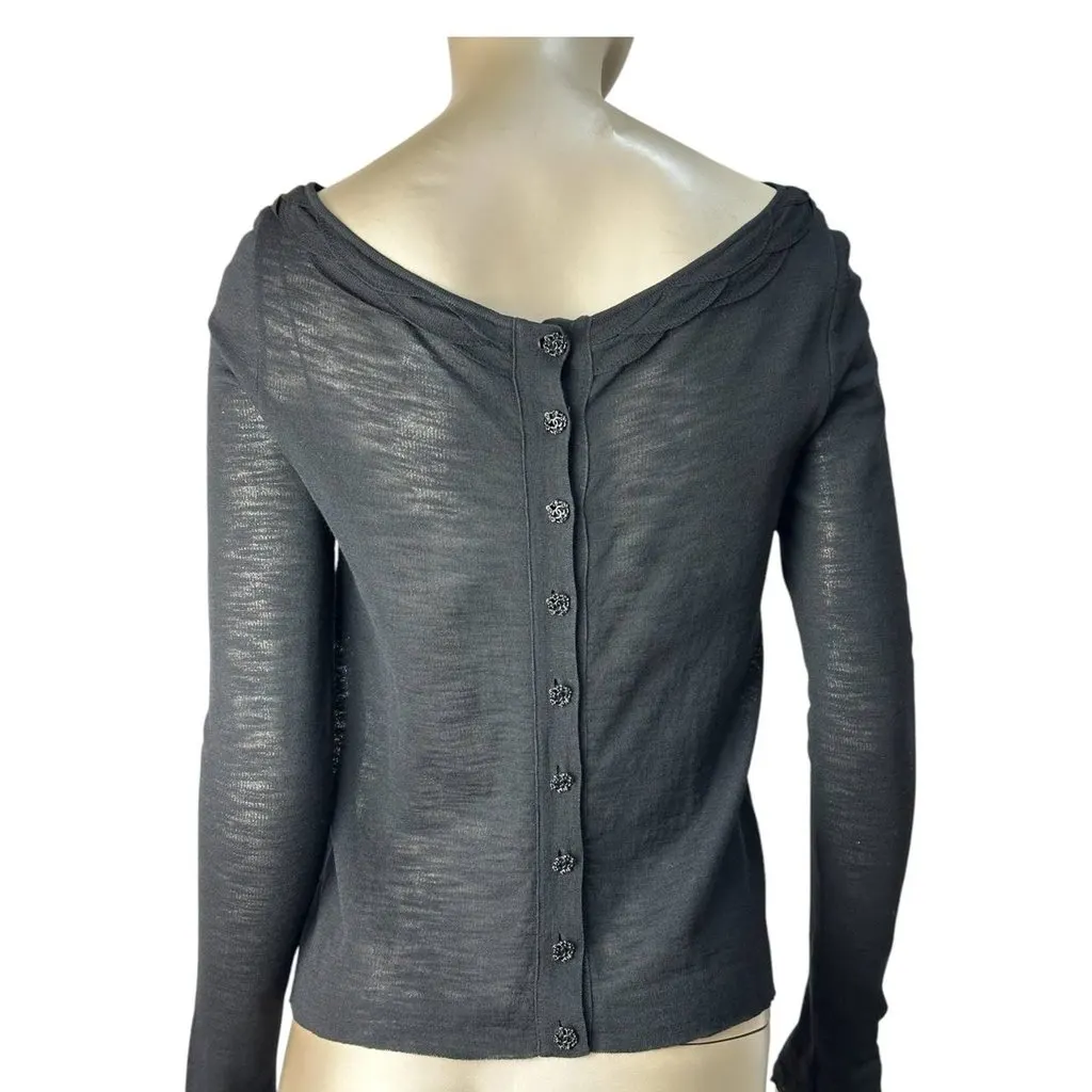 Chanel 2011 Black Viscone Top Sz.36 Pre-owned Black Good - Model View