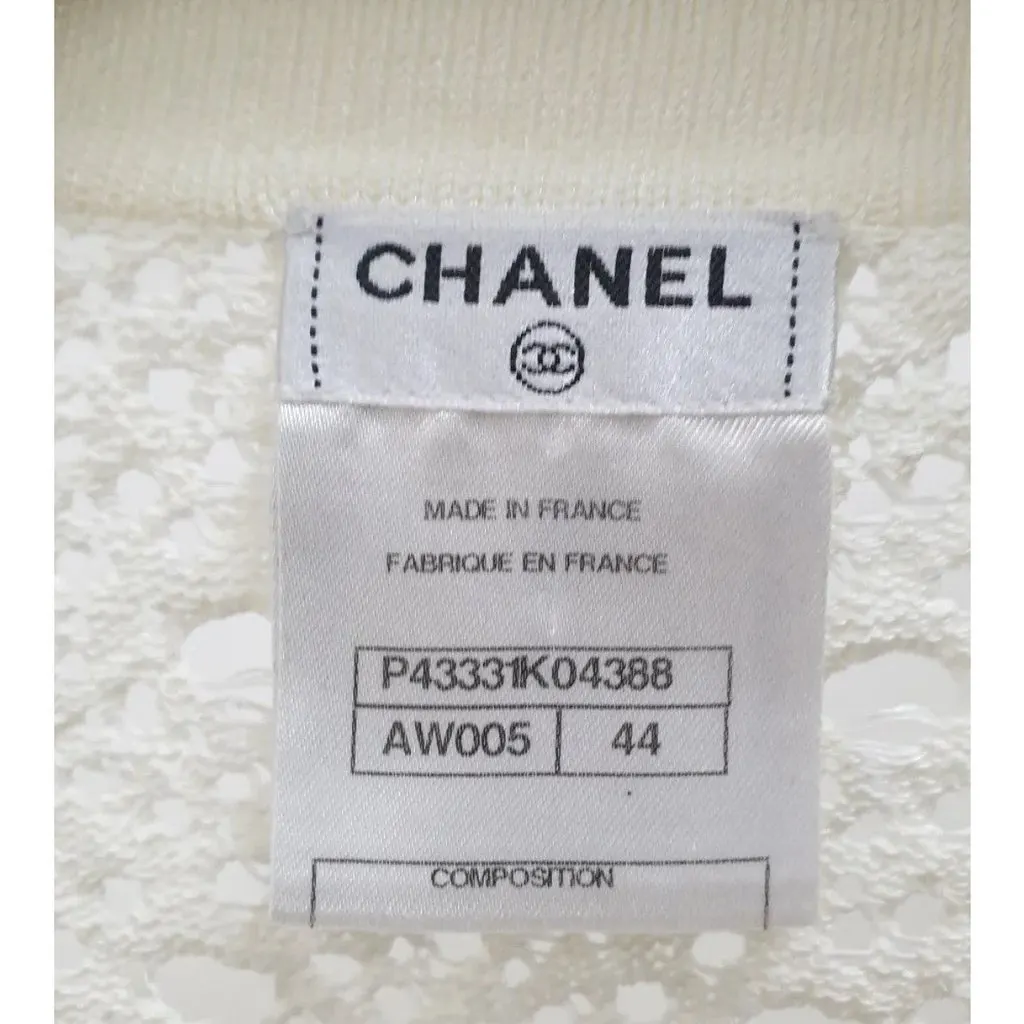 Chanel White Crochet Cotton Cardigan Button-Up Sz. 44 Pre-owned White Cotton Good - Back View