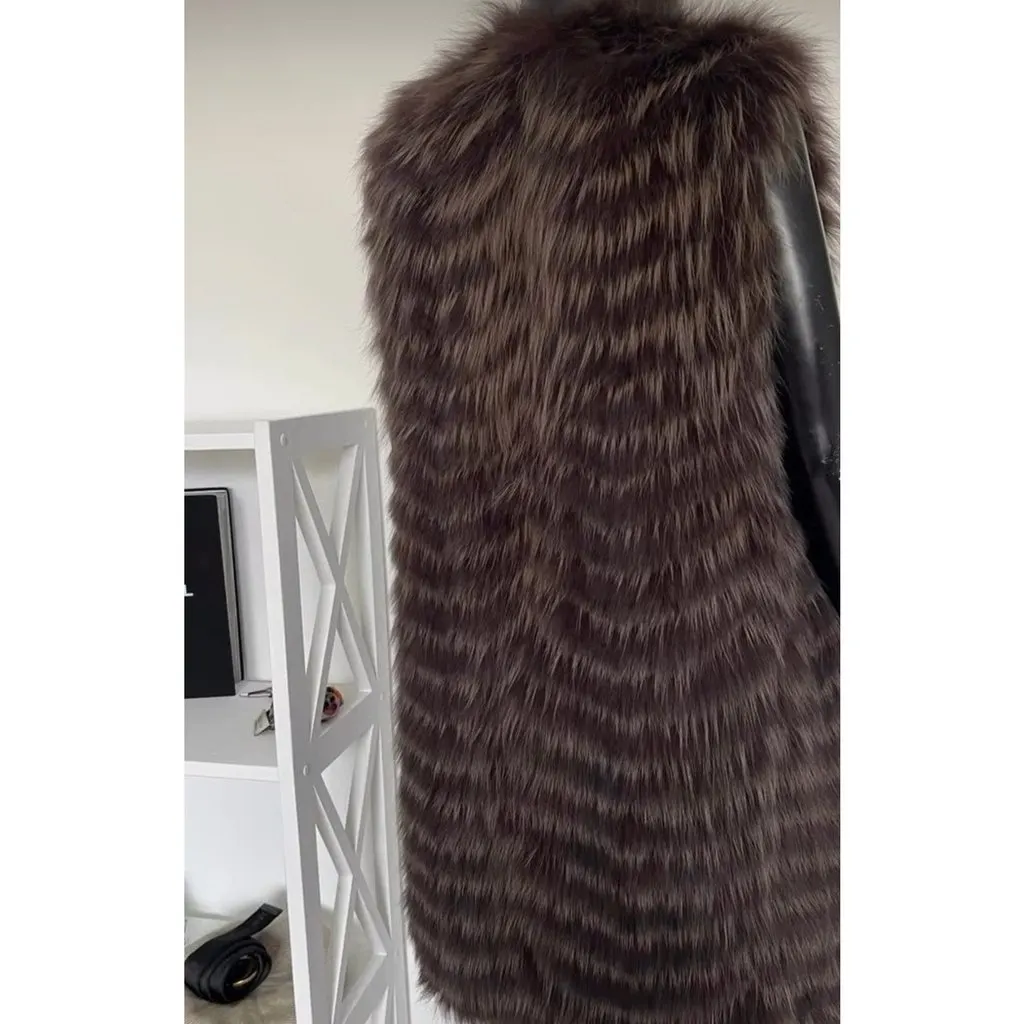 Dior Christian Dior Sleeveless Faux Fur Coat Size 38 - Excellent pre-owned Black Good - Model View