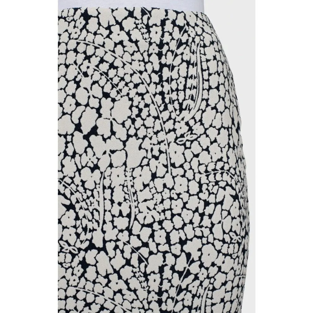 Dior Christian Dior Floral Pencil Skirt - Size XS (EU 32) Pre-owned Black Good - Model View