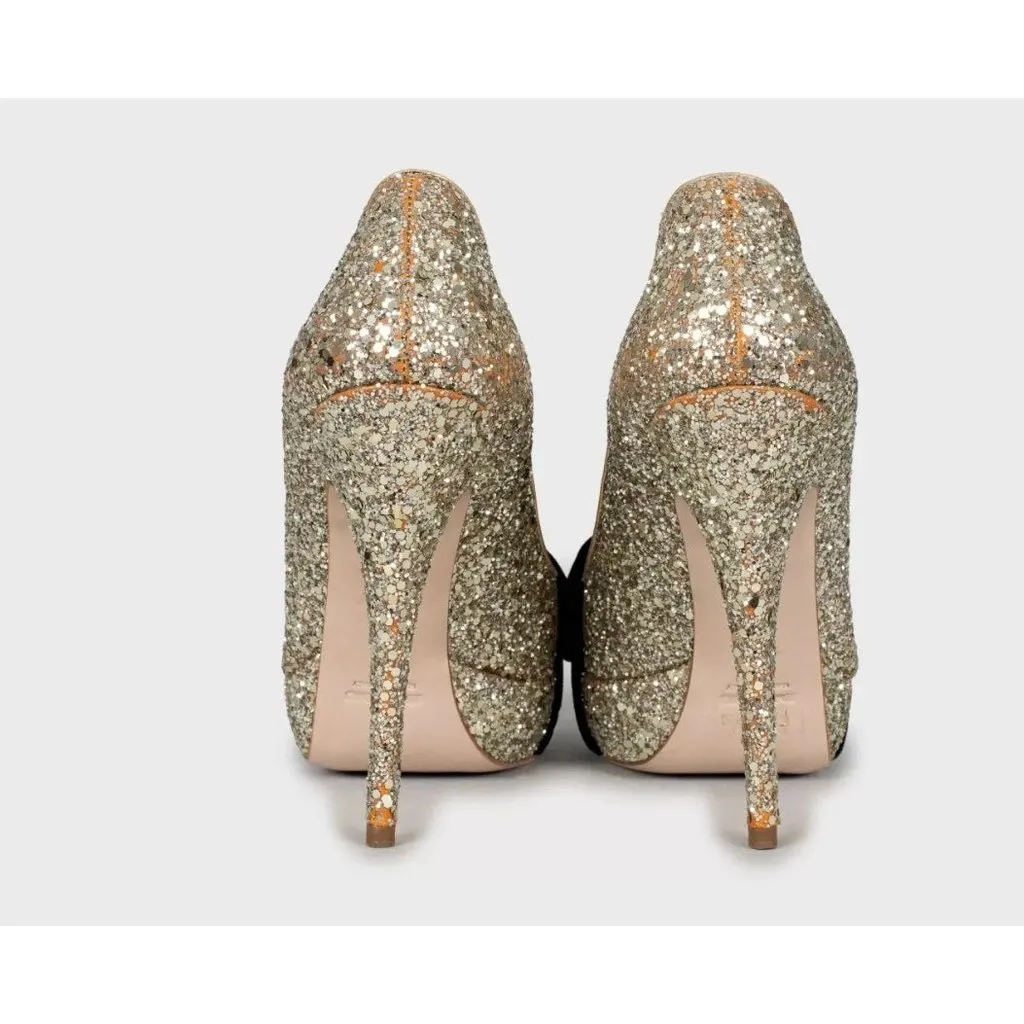 Miu Miu Gold Leather Peep-Toe Heels with Velvet Bow Sz.38 pre-owned Gold Leather Good - Model View