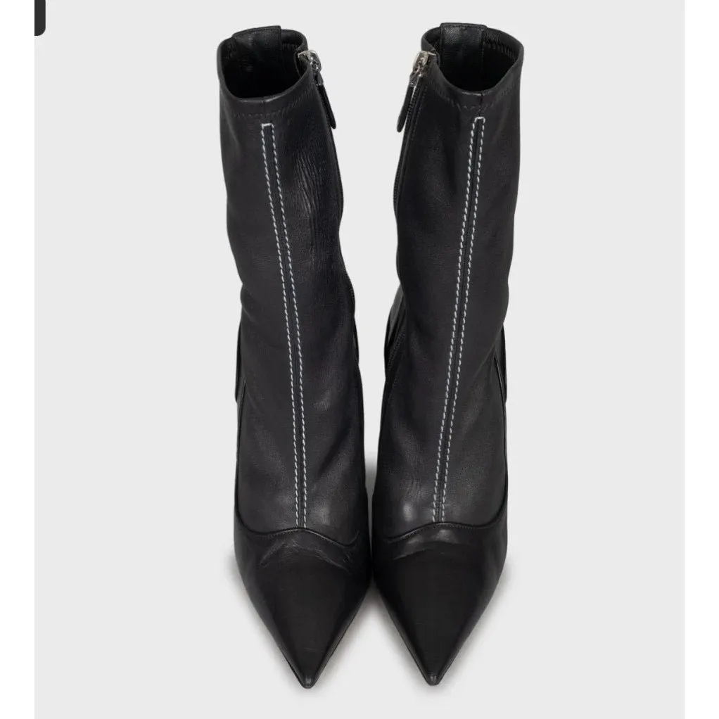 Dior Christian Dior Black Leather Pointed Ankle Boots - EU 39.5 Pre-owned Black Leather Good - Back View