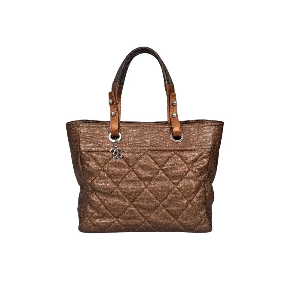 Chanel Paris-Biarritz Handbag Pre-owned Silver Leather Good - Front View