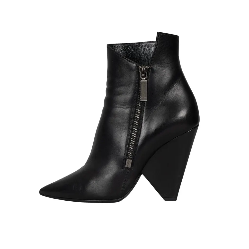 Saint Laurent Niki Leather Wedge Boots - Size 38.5 pre-owned Black Leather Good - Front View