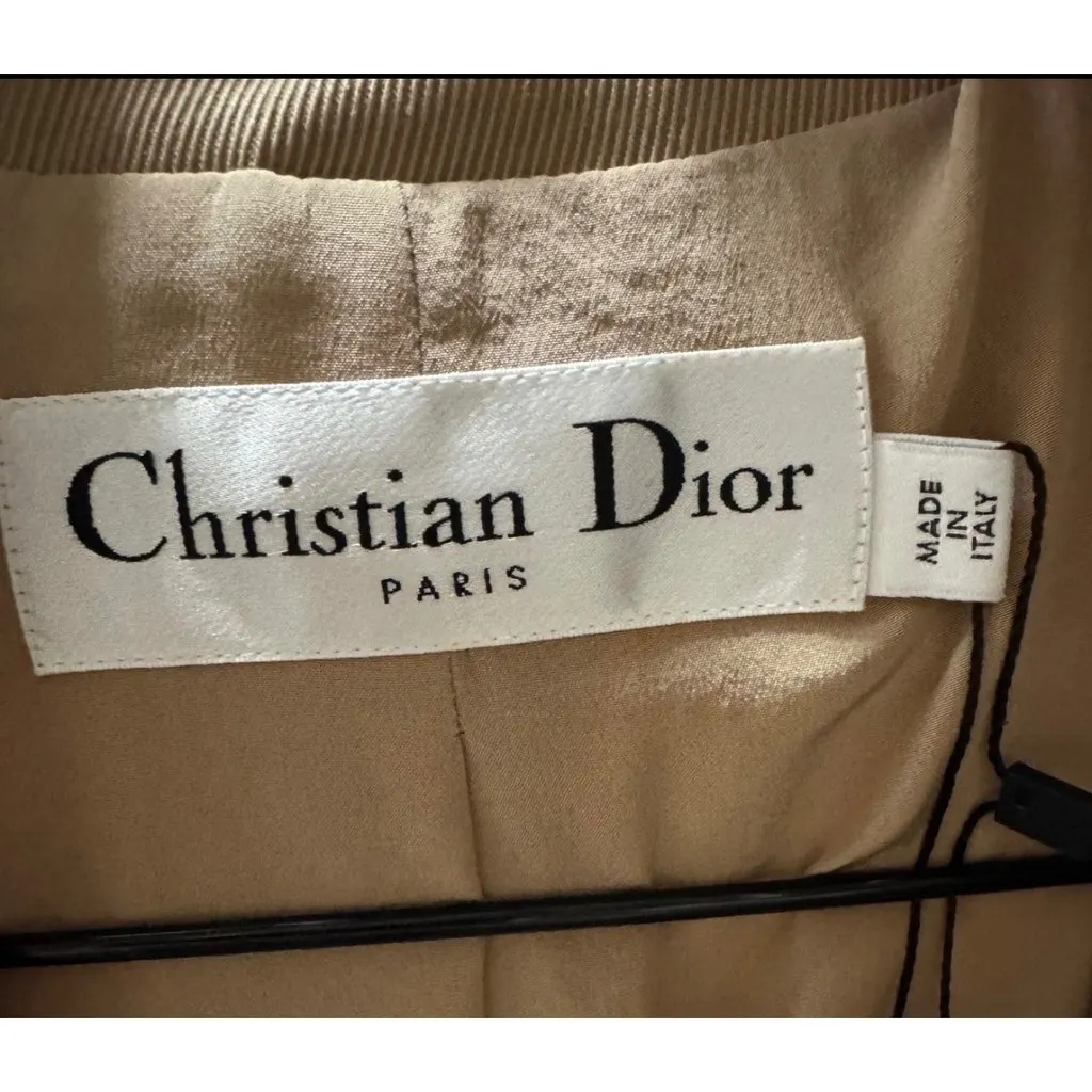 Dior Christian Dior Brown Corduroy Double-Breasted Jacket Sz.40/L Pre-owned Brown Cotton Good - Box View