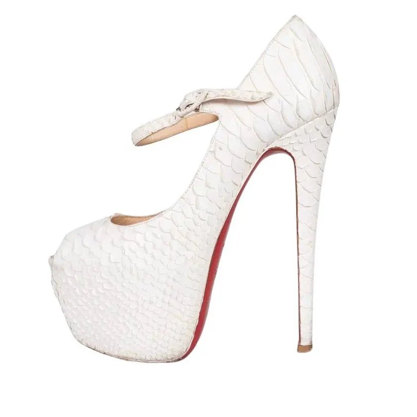 Christian Louboutin White Snakeskin print lambskin Peep Toe Pumps Sz.37.5 pre-owned White Leather Good - Front View