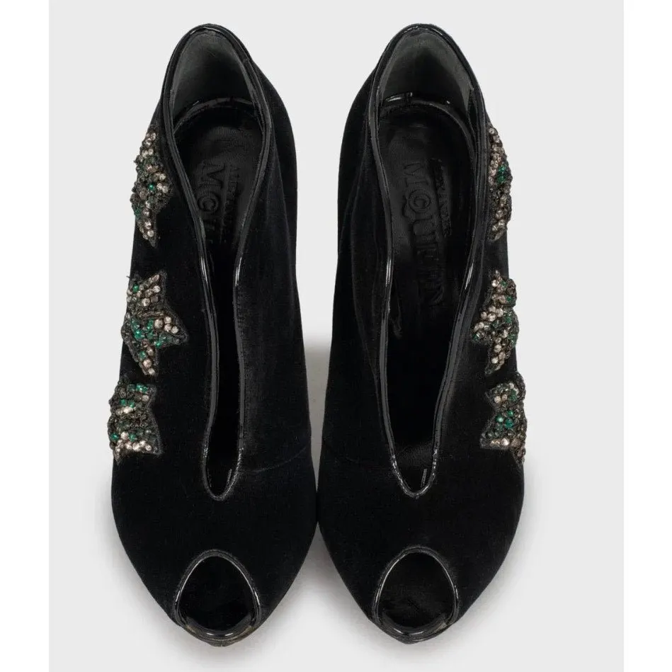 Alexander McQueen Black Suede Crystal Embellished Pumps sz.39 pre-owned Black Suede Good - Back View