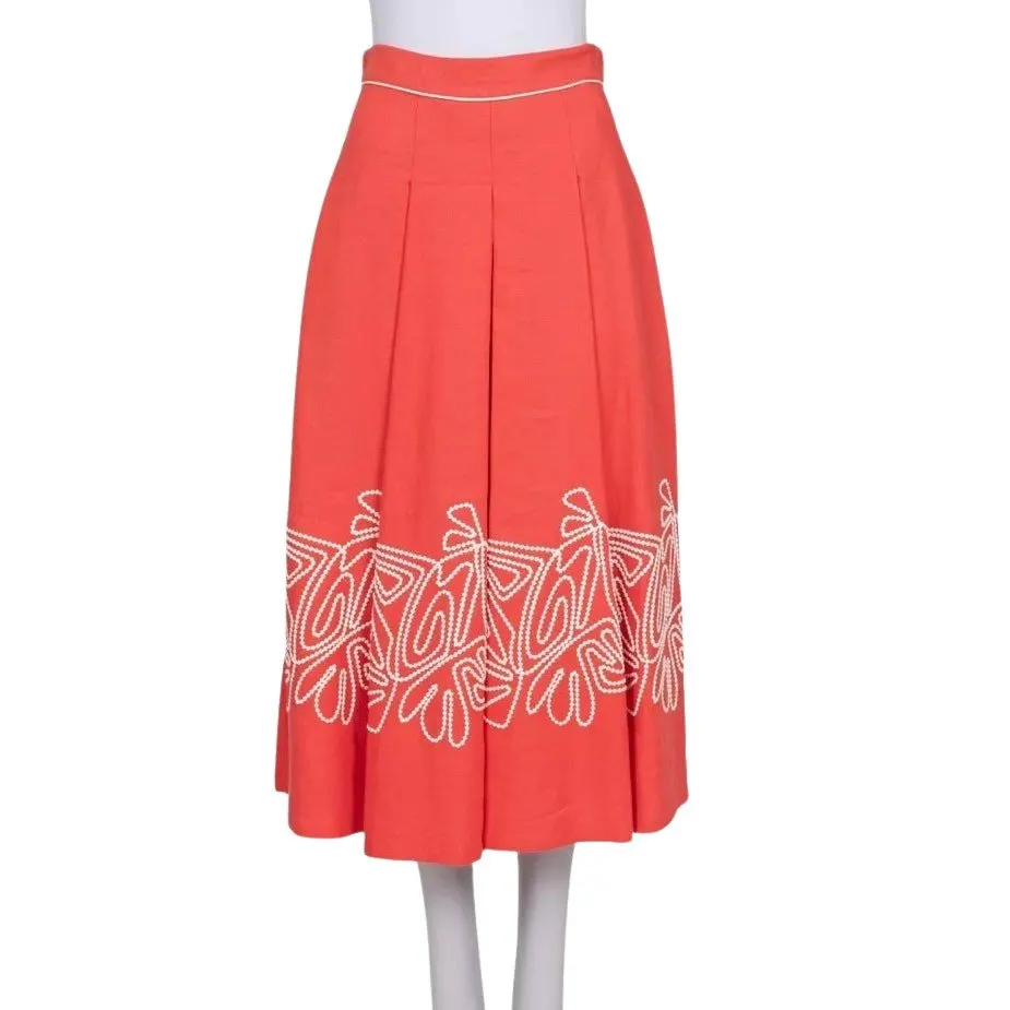 Loro Piana NWOT Loro Piana Red Linen Embroidered Skirt - Sz S IT40 Pre-owned Red Linen Never worn - Front View