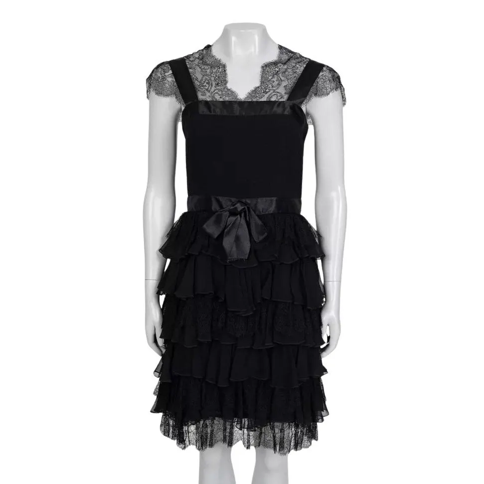 Oscar de la Renta Black Lace Fitted Dress - UK6/XS Pre-owned Black Lace Good - Front View