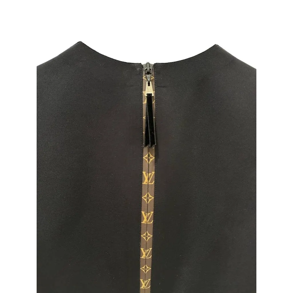Louis Vuitton Black Monogram Peplum Top Size 34 Pre-owned Black Good - Model View