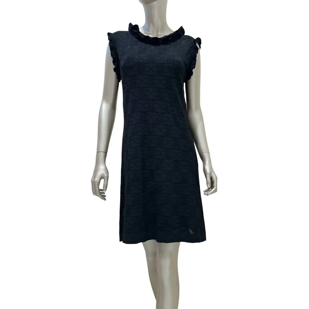 Chanel Vintage Black Sleeveless Shift Dress Sz 40 pre-owned Black Good - Front View