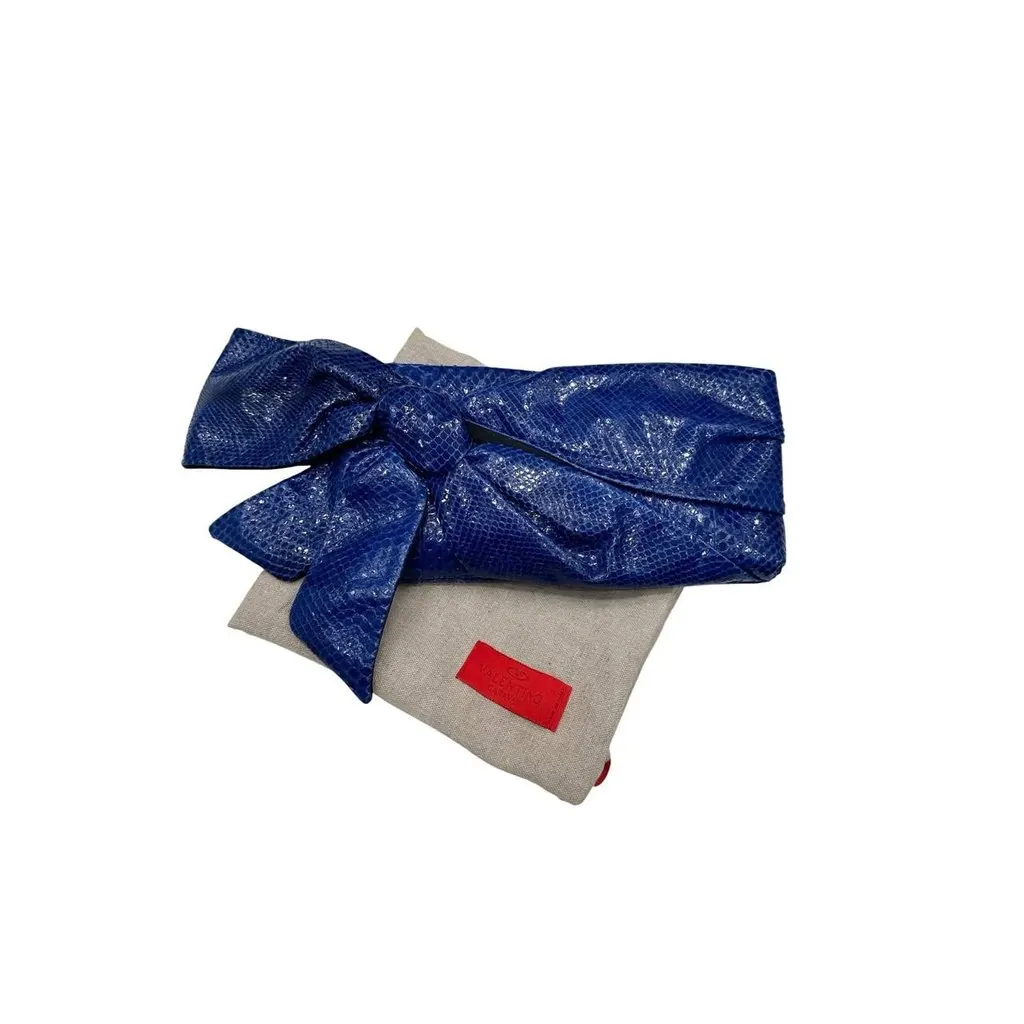 Valentino Valentino Garavani Blue Snakeskin Print Lambskin Clutch Bow Bag pre-owned Blue Leather Good - Front View