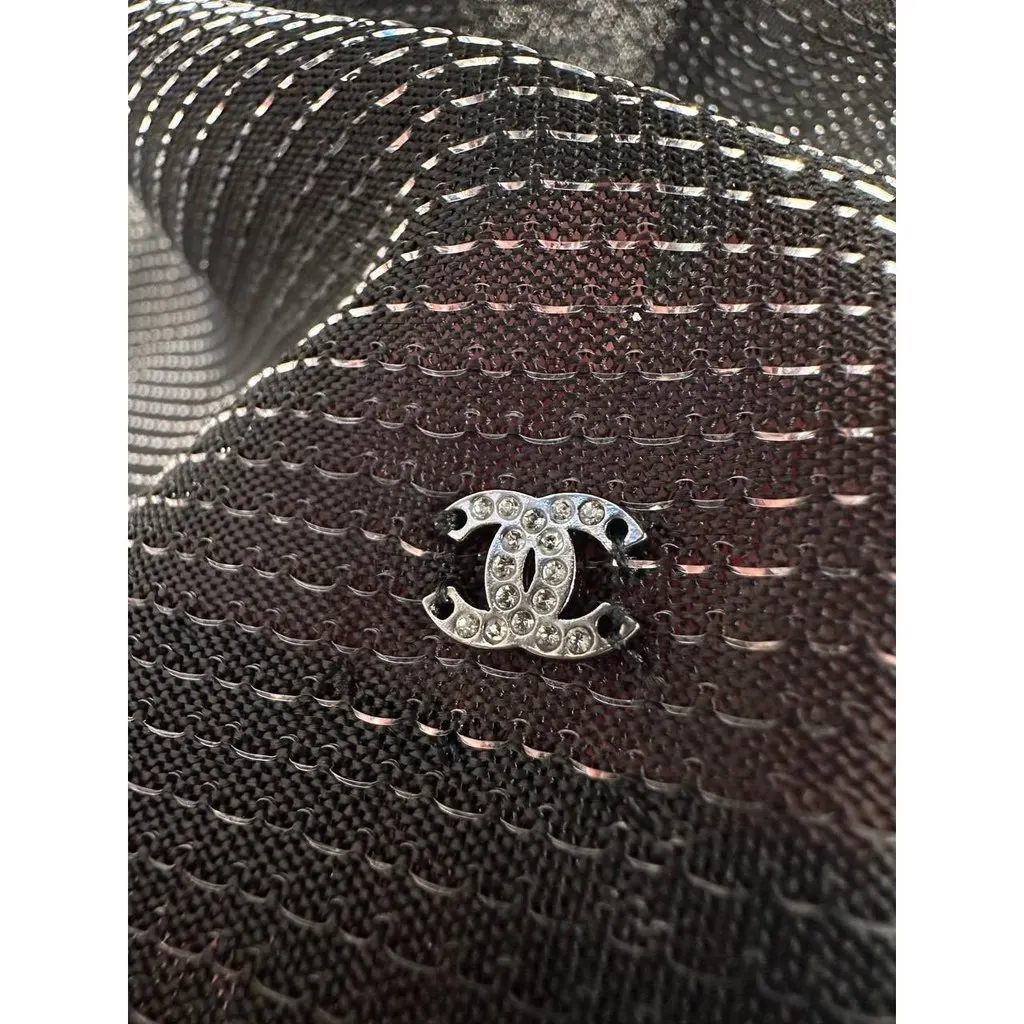 Chanel Metallic Knit Sleeveless Top - Size 50 Pre-owned Black Good - Inside View