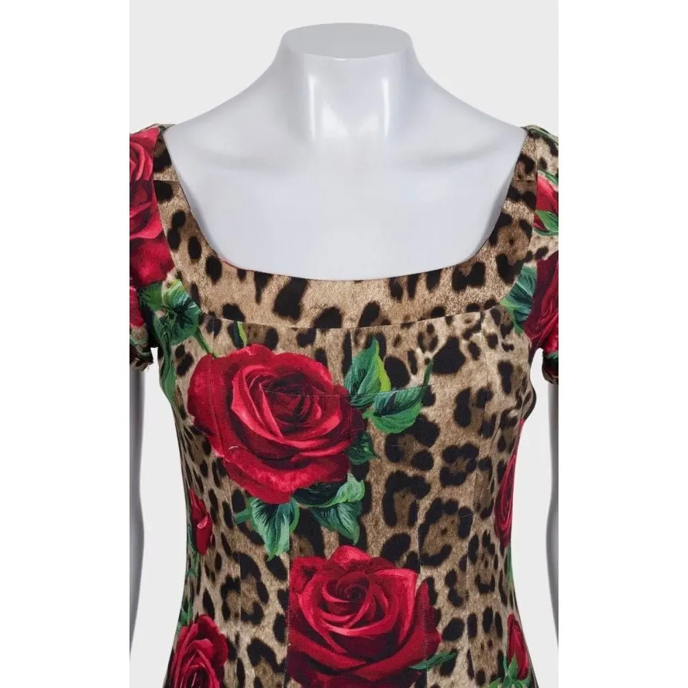 Dolce & Gabbana Floral Print Fitted Dress - Size IT44/L Pre-owned Brown Good - Model View