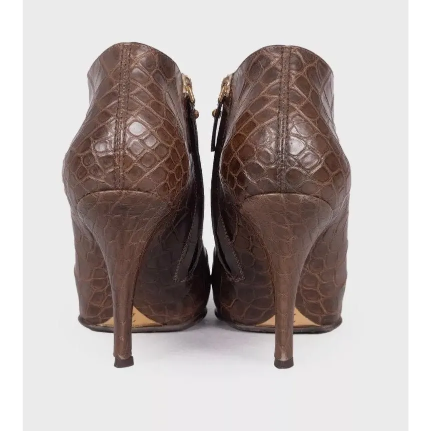 Louis Vuitton Brown Embossed Leather Ankle Boots Sz 40 Pre-owned Brown Leather Good - Model View