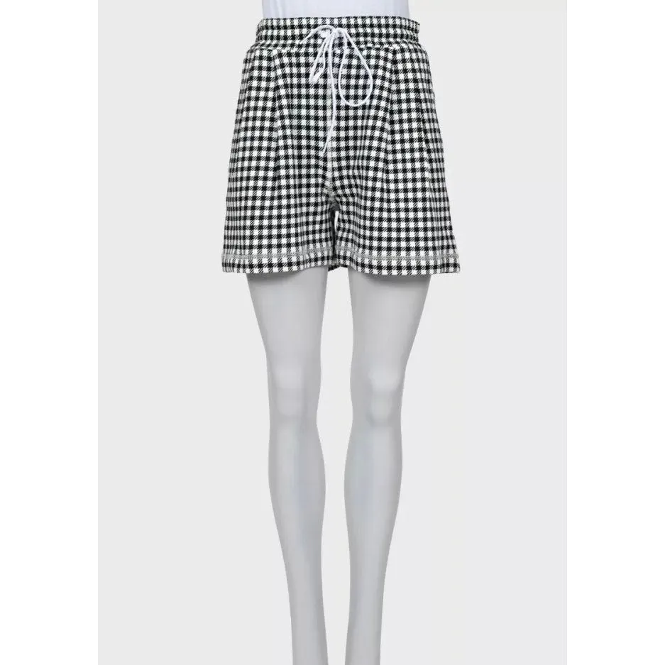 Miu Miu Houndstooth Cotton Suit with Shorts - Size S Pre-owned Black Cotton Never worn, with tag - Model View