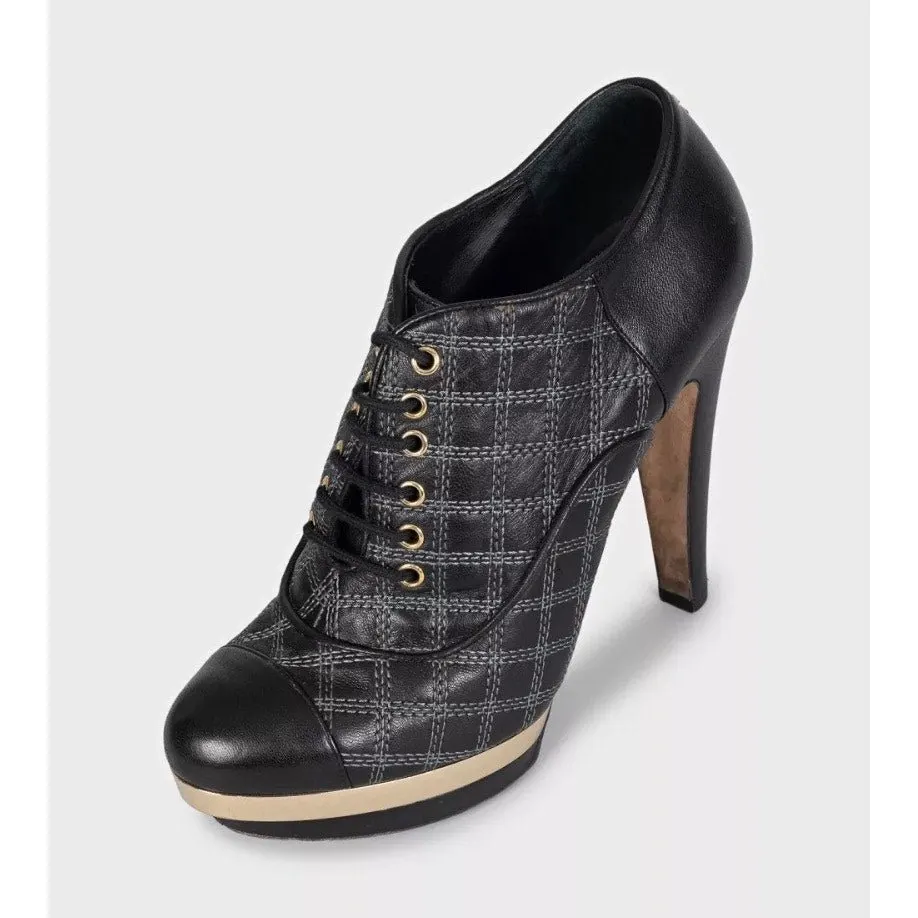 Chanel Black Leather Checkered Embroidery Ankle Boots Sz 37.5 pre-owned Black Leather Good - Inside View