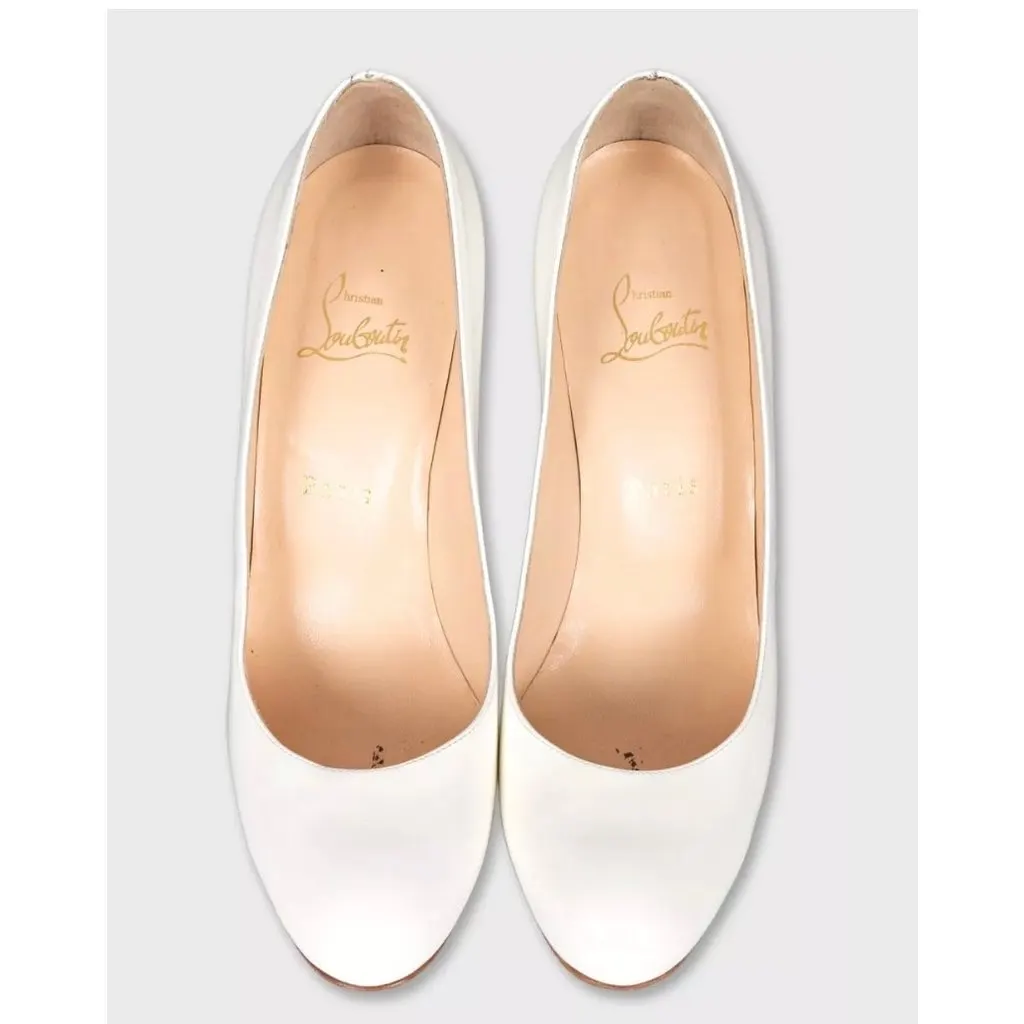 Christian Louboutin White Patent Leather Round-Toe Pumps Sz.39 Pre-owned White Leather Good - Back View