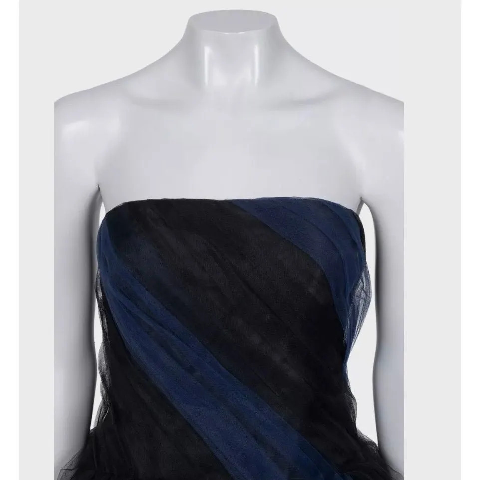 Oscar de la Renta Black Off-Shoulder Dress Sz.US6/M Pre-owned Black Good - Model View