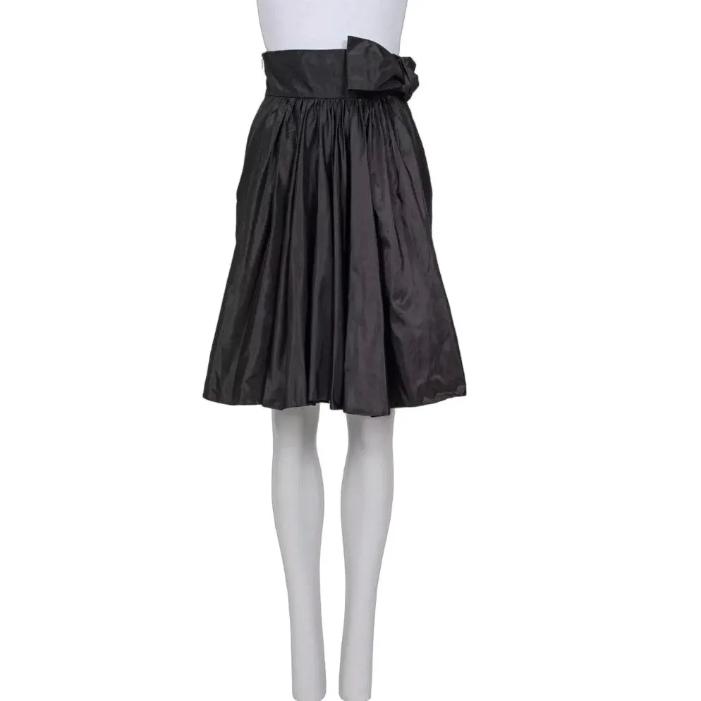 Valentino Black High-Waist Silk Skirt Bow Detail US6 Pre-owned Black Silk Good - Front View