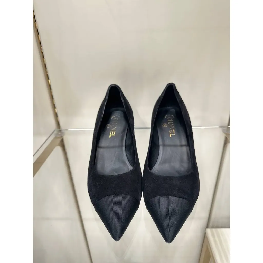 Chanel Black Suede Textile Pointed Toe Pumps 41 Pre-owned Black Suede Good - Back View