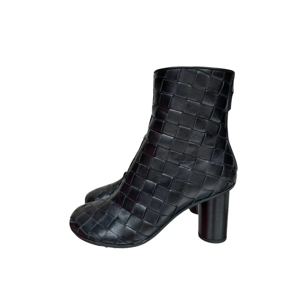 Bottega Veneta Intrecciato Black Leather Ankle Boots Sz.36 Pre-owned Black Leather Good - Front View