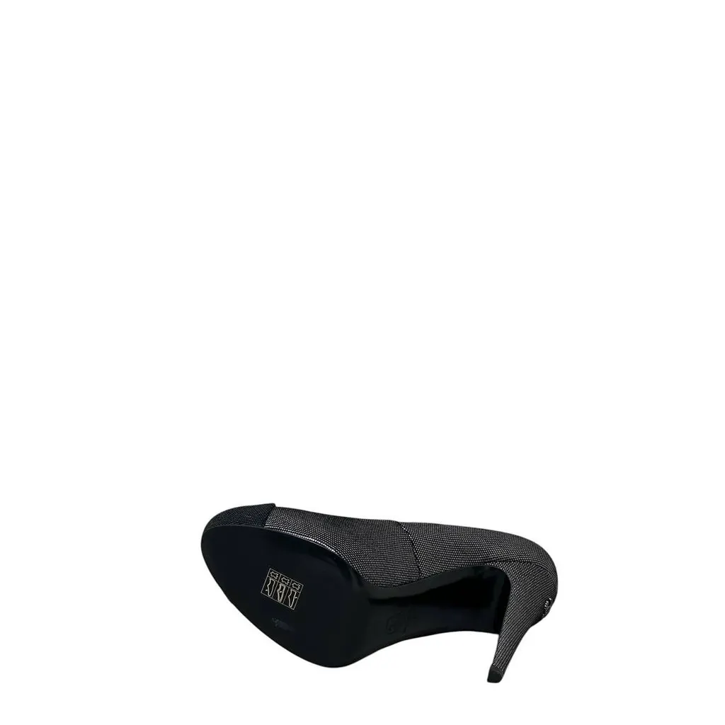 Chanel NWOB Chanel Interlocking CC Logo Suede Pumps - Size 41 pre-owned Silver Suede Never worn - Model View