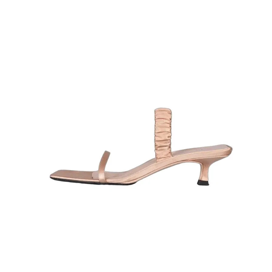 Khaite Khaite Pink Textile Kitten Heel Mules - Size 38 Pre-owned Pink Leather Good - Front View