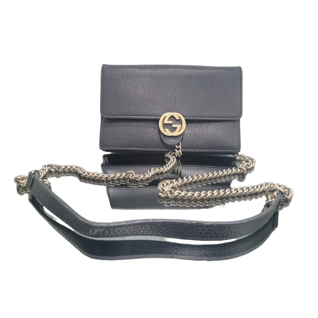 Gucci Interlocking G Black Leather Wallet on Chain Pre-owned Black Leather Good - Front View