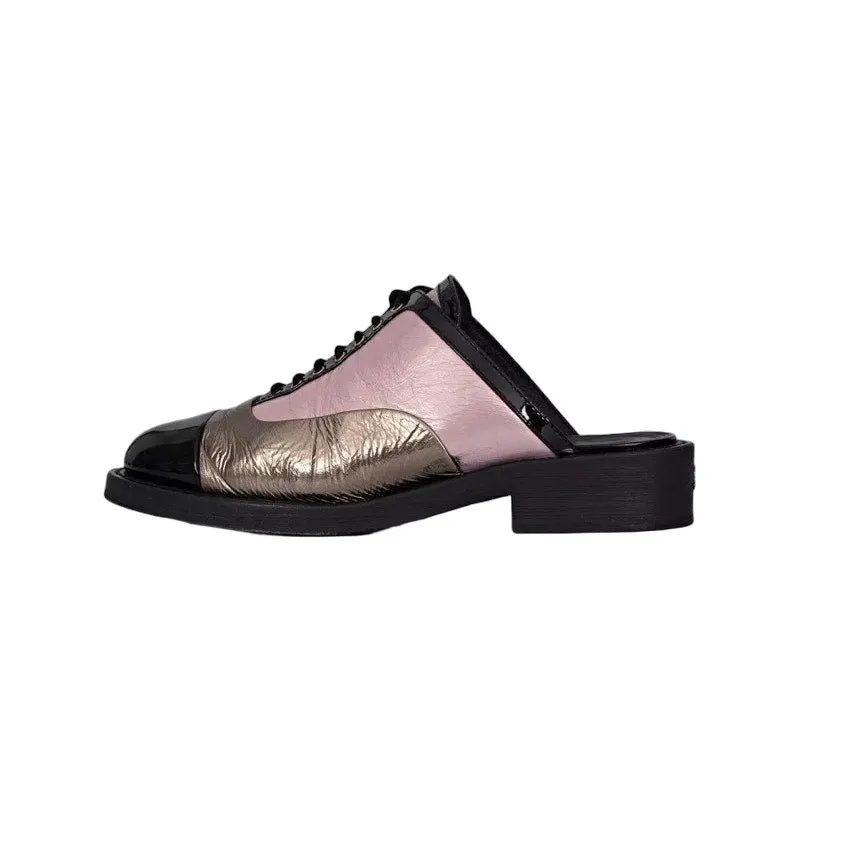 Chanel Tricolor Lace-Up Clogs Sz.38.5 Pre-owned Black Lace Good - Front View