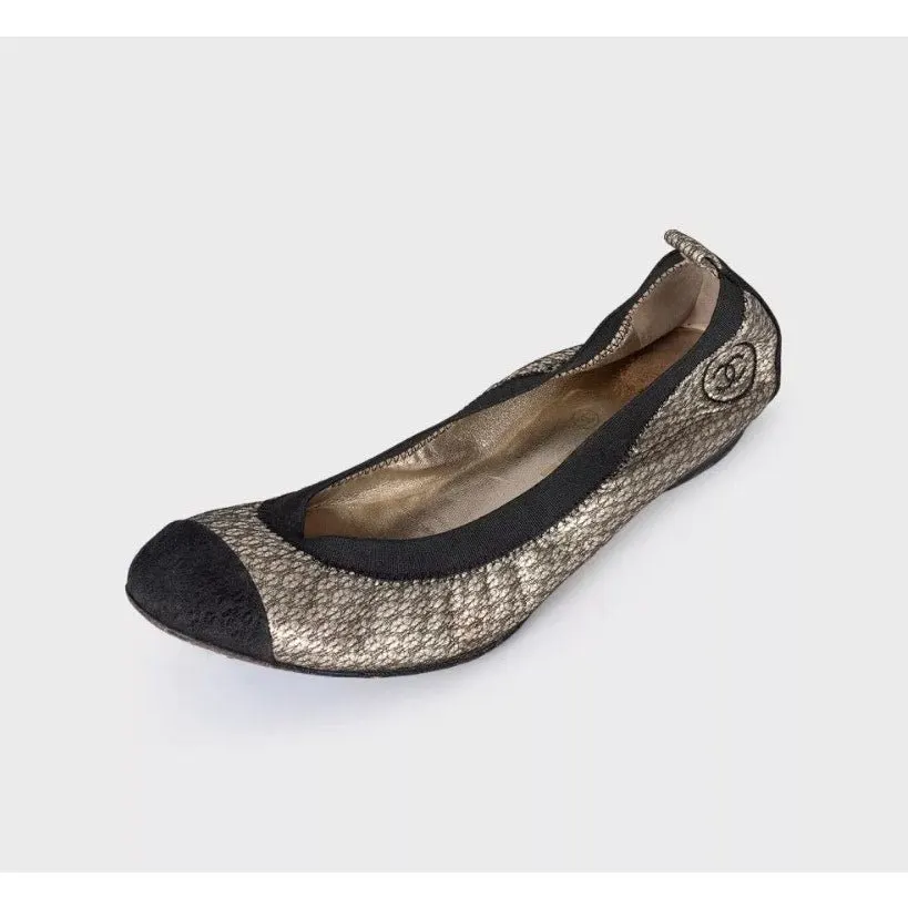 Chanel Quilted Gold Leather Ballerina Flats - Size 39.5 pre-owned Gold Leather Good - Inside View