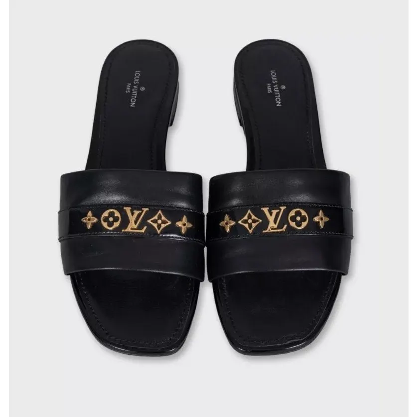 Louis Vuitton Black Leather Gold Hardware Slides Sz.39 Pre-owned Black Leather Good - Back View