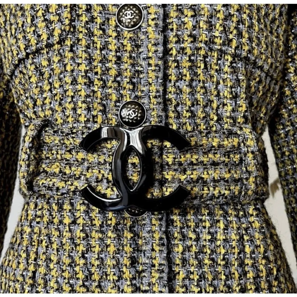 Chanel Multi-Color Single-Breasted Jacket FR44(Run for M) Pre-owned Gold Good - Back View