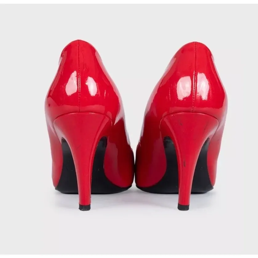 Balenciaga Red Patent Leather Pumps Heels Size 36.5 Pre-owned Red Leather Good - Model View