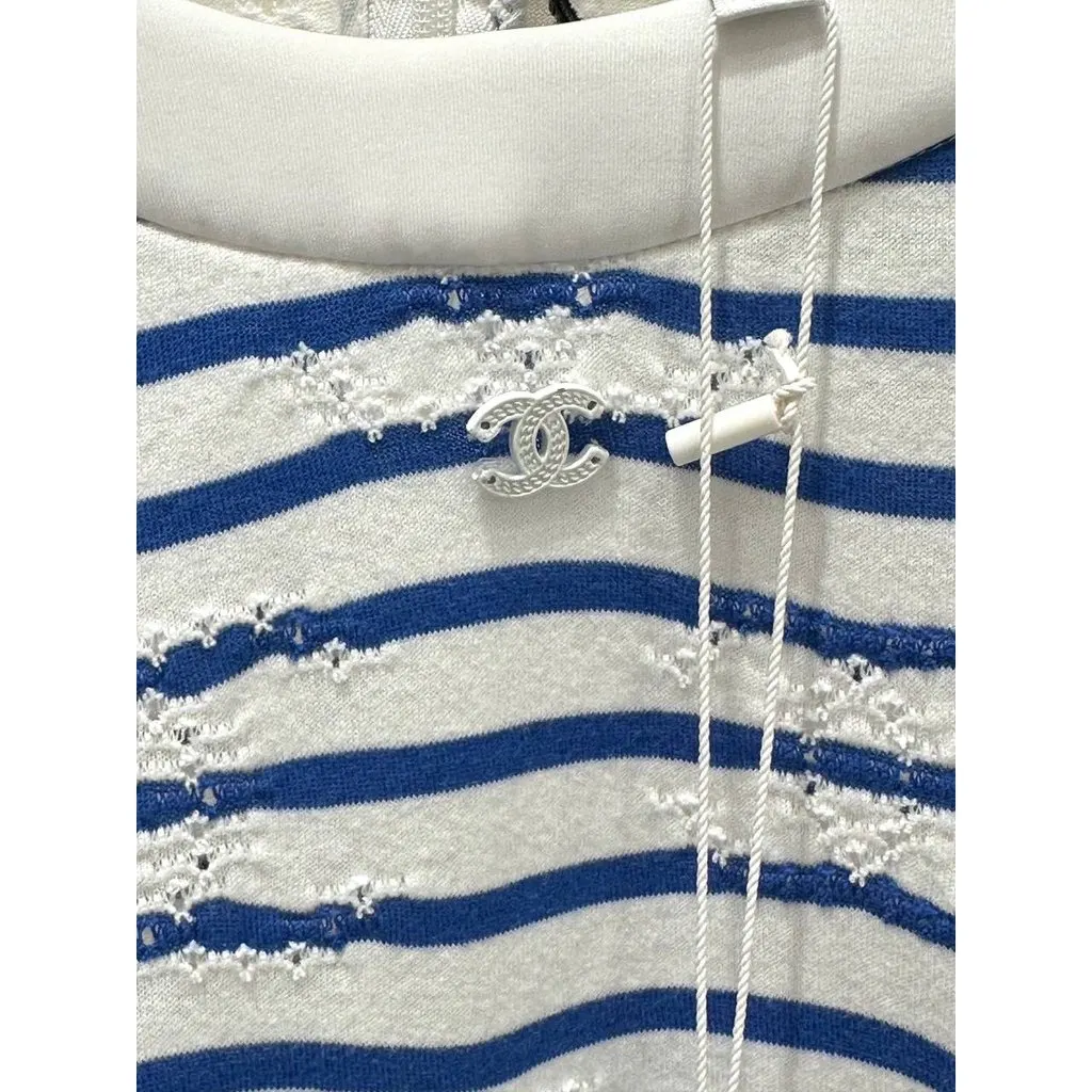 Chanel COCO Mark 24S Collection T-Shirt Top Sz.34/XS Pre-owned White Never worn - Box View
