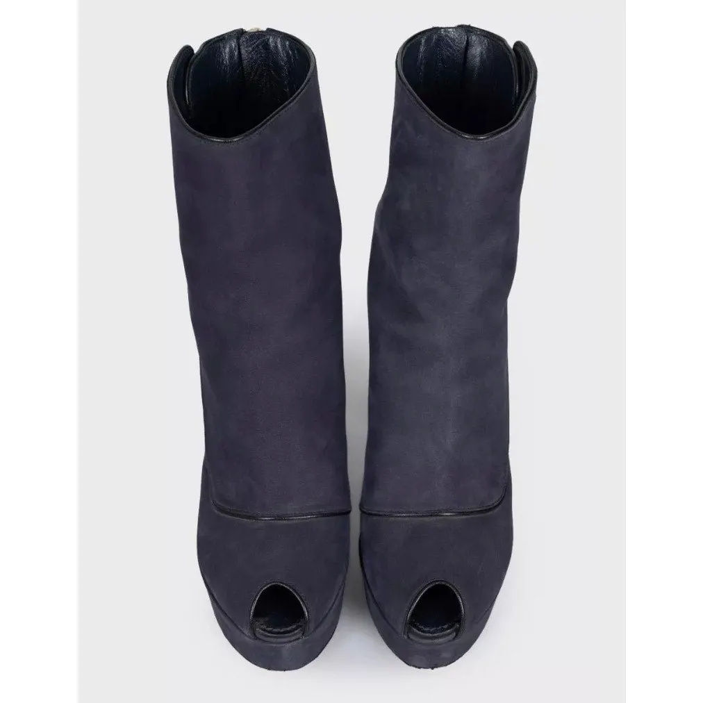 Louis Vuitton Louis Vuitton Grey Suede Open-Toe Booties EU 38 pre-owned Grey Suede Good - Back View