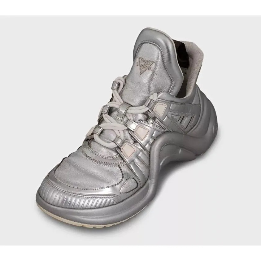 Louis Vuitton Louis Vuitton Silver Platform Sneakers - Size 41 pre-owned Silver Leather Good - Inside View