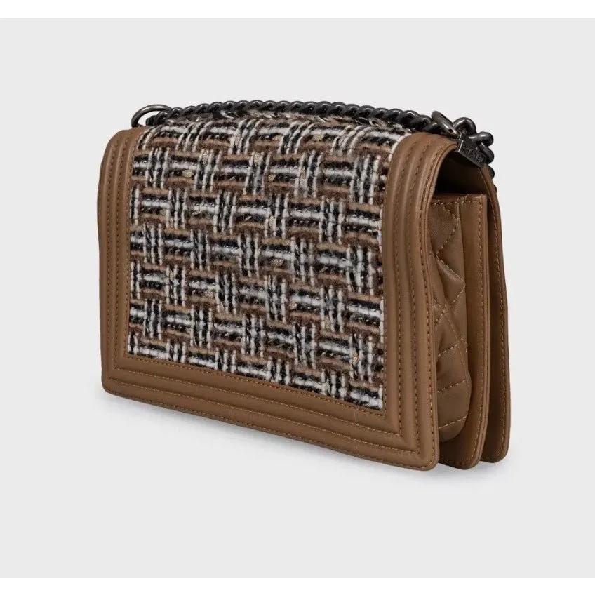 Chanel Boy Crossbody Bag Pre-Fall 2014 Collection pre-owned Brown Leather Good - Back View