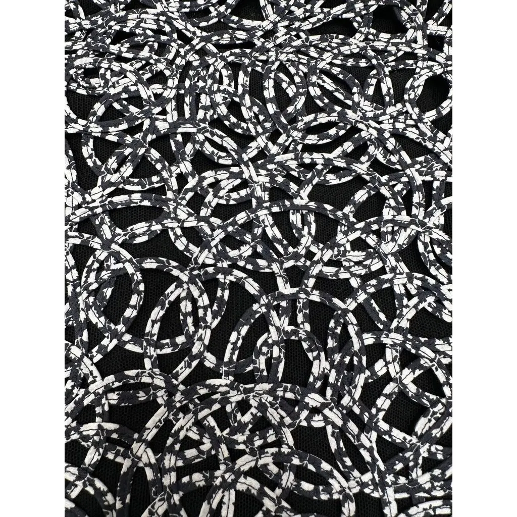 Chanel Black & White Lace Two-Piece Suit Sz.36 Pre-owned Black Lace Good - Model View