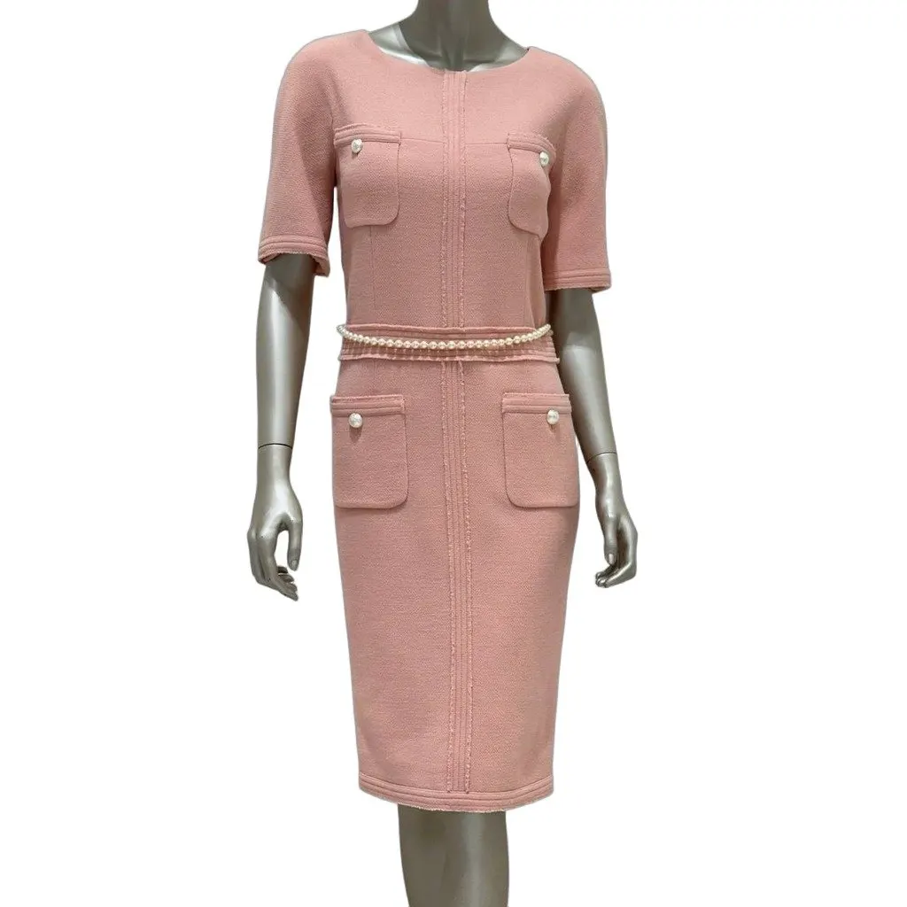 Chanel Pink Wool Dress - Runway 2012 Collection sz.38 pre-owned Pink Wool Good - Front View